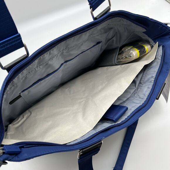 IHKWIP Cargo Catchall Tote with Two Crossbody Straps French Navy - Picture 12 of 15